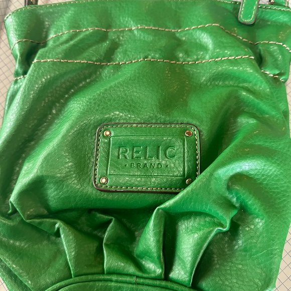 Emerald green Relic shoulder bag - Picture 1 of 3